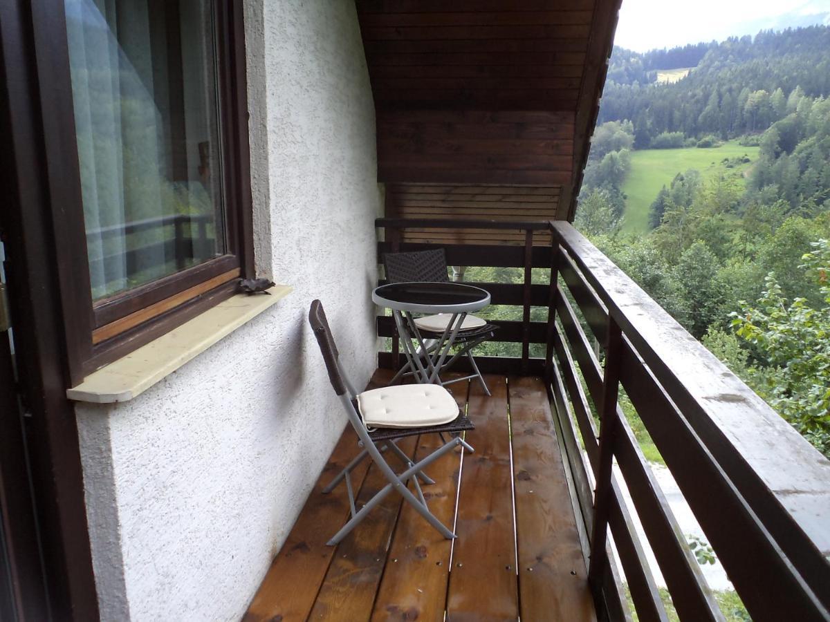 Апартаменти Apartma Podlogar Golica Triglav Єсеніце Екстер'єр фото